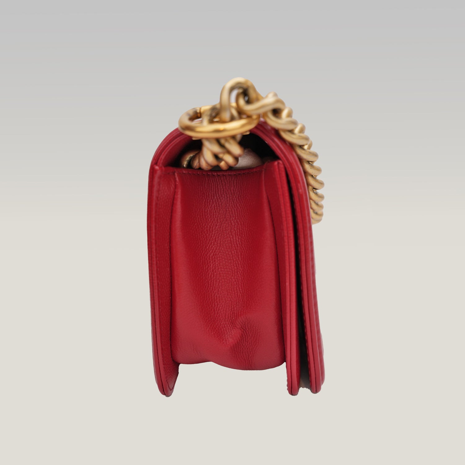 Chanel Le Boy red shoulder bag, size small 