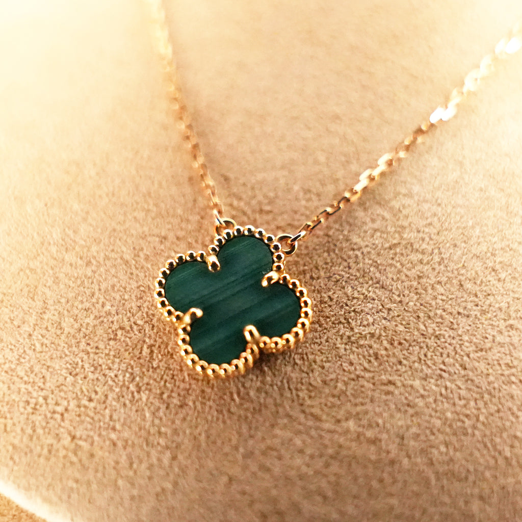 Van Cleef & Arpels Vintage Alhambra Collana 1 Motivo in Turchese e Oro Giallo 18K 2021