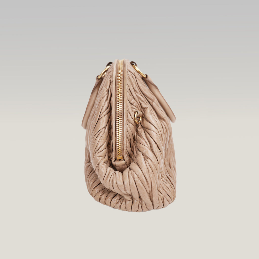 Miu Miu Matelassé Pink Beige Leather Small Handbag Gold Hardware Vintage Style