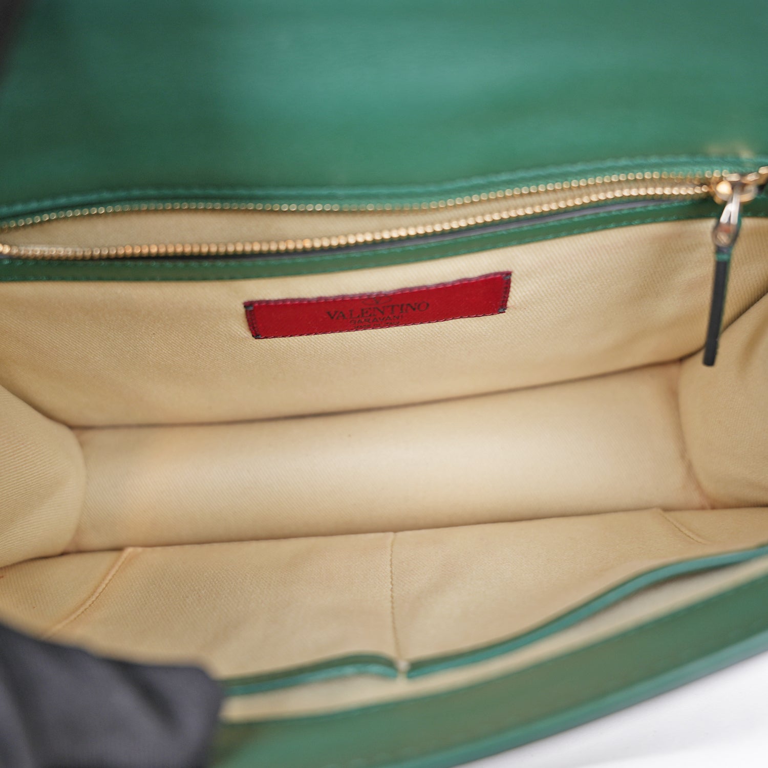 Valentino Garavani Rockstud Glam Lock Medium Leather Shoulder Bag Green Crossbody Bag