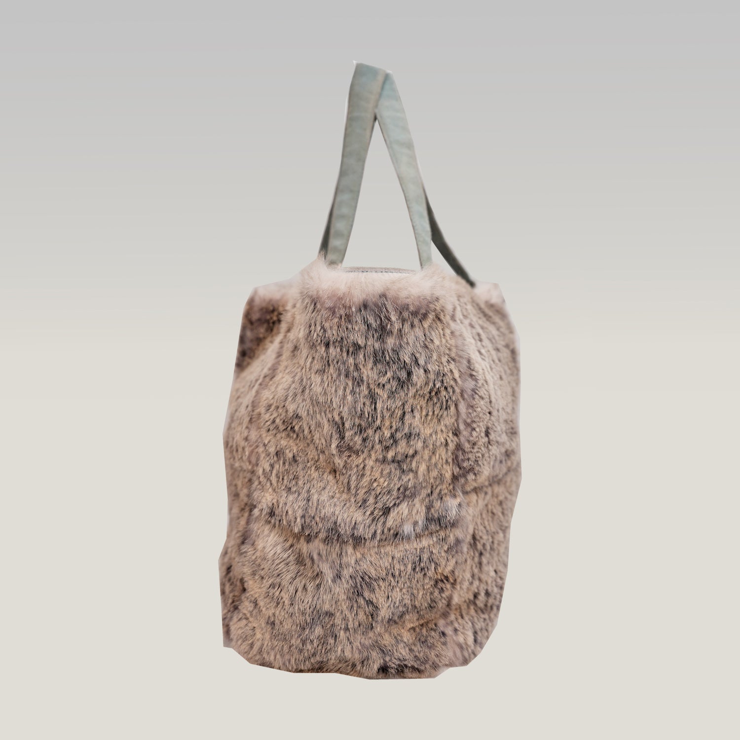 Chanel Borsa da Spiaggia Azzurro Cielo in Pelliccia di Coniglio