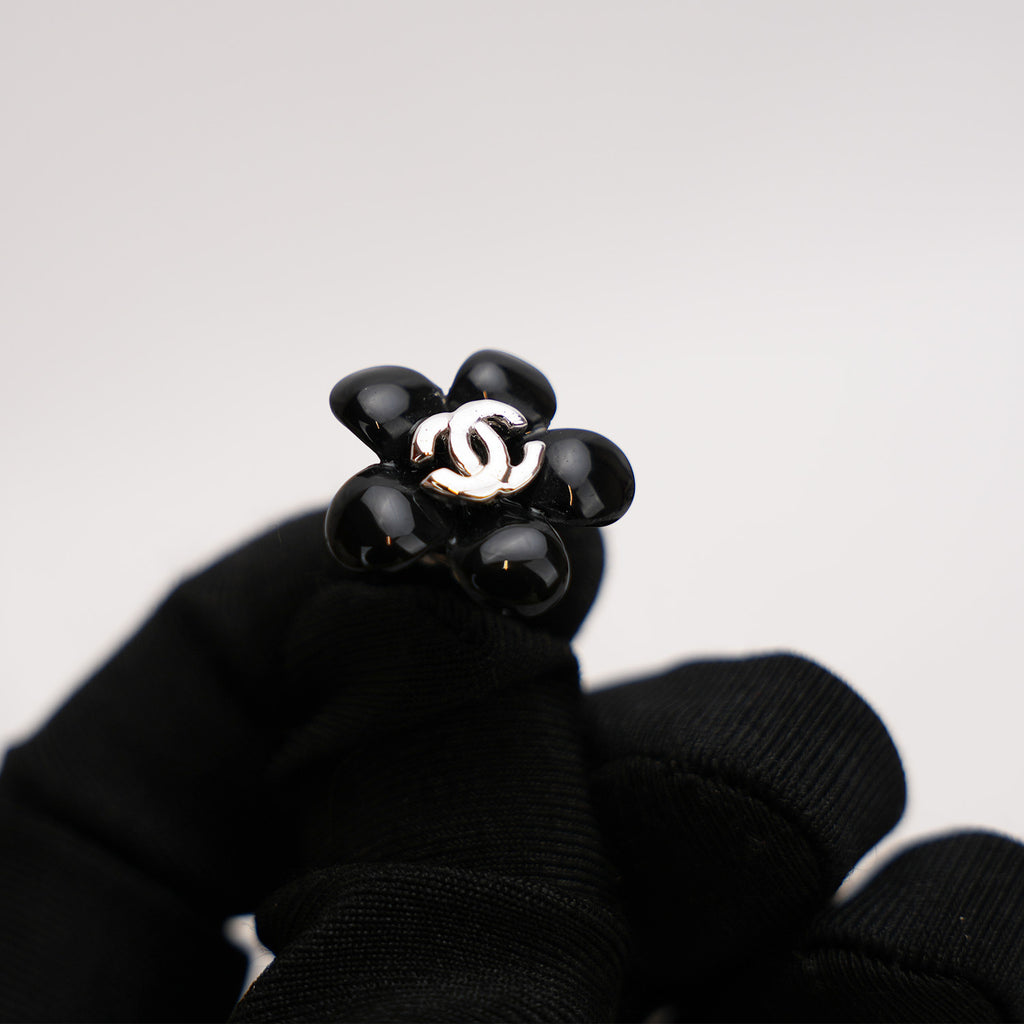 CHANEL Black Flower Heart Logo Stud Earrings