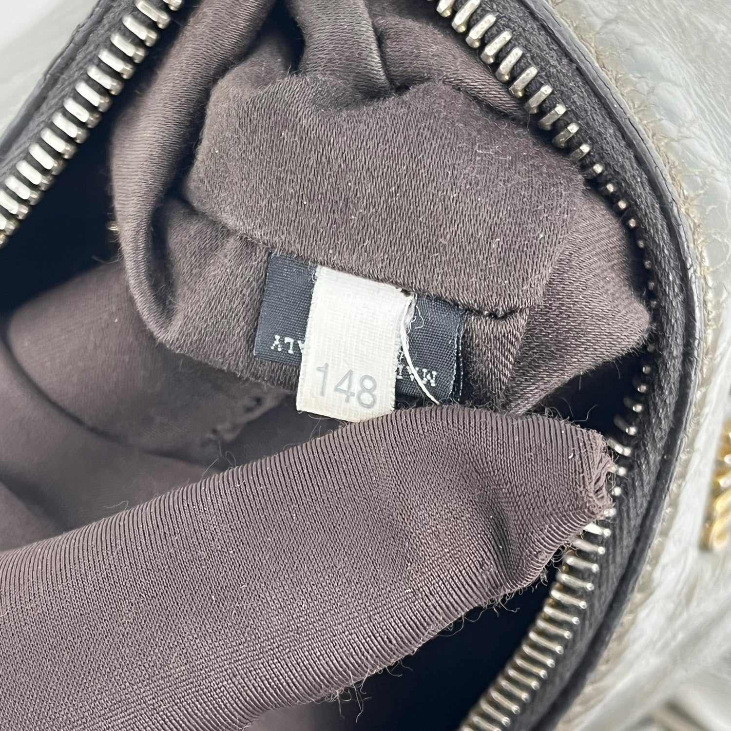 Miu Miu Bow Bag Borsa a Tracolla in Pelle Grigia con Fiocchi e Dettagli Dorati