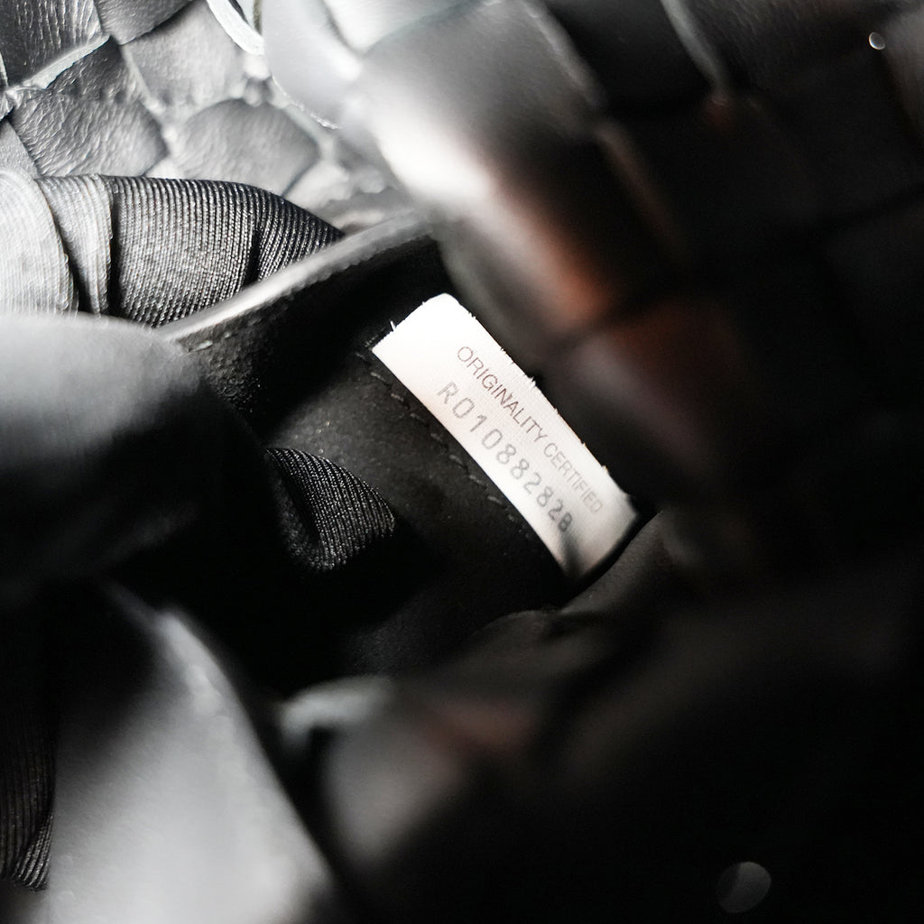 Bottega Veneta Andiamo borsa nera intrecciata in pelle