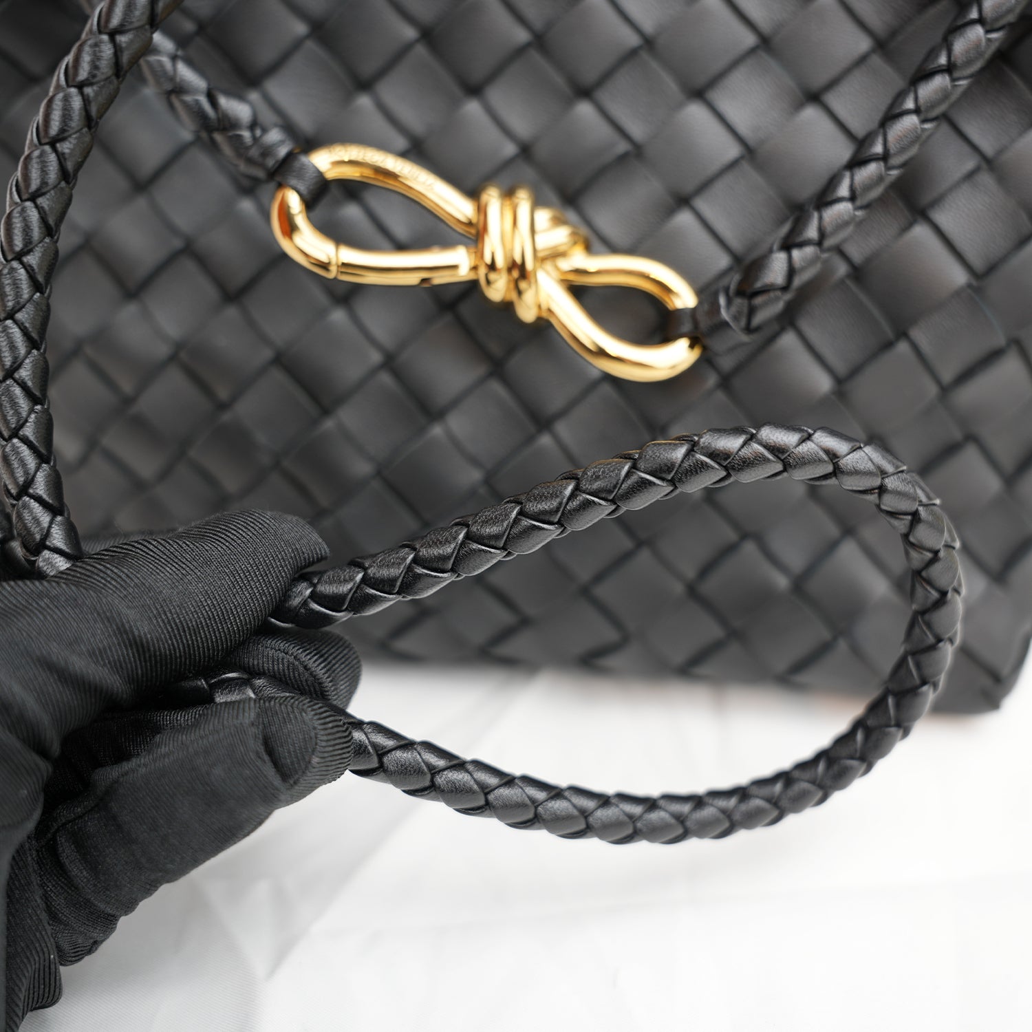 Bottega Veneta Andiamo borsa nera intrecciata in pelle