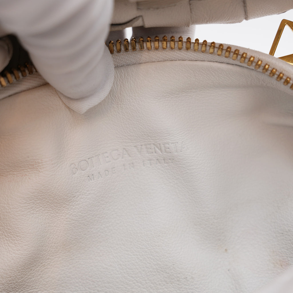 Bottega Veneta Jodie Mini White – Woven Knot Bag 