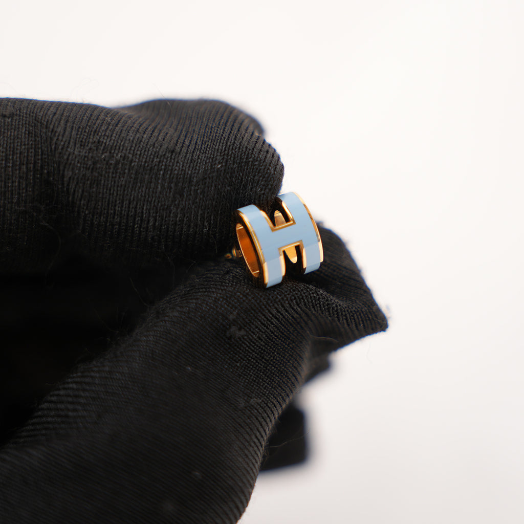 Hermès Pop H Mini Orecchini a Lobo Nuovi in Metallo Dorato con Smalto Azzurro