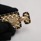 Chanel Spilla Vintage N°5 Oro con Catena Nera – Iconica
