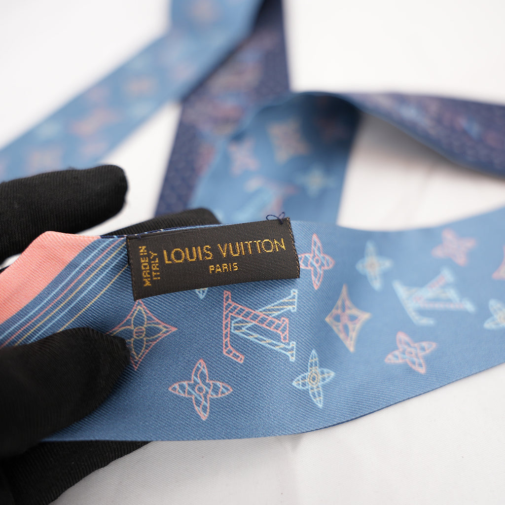 Louis Vuitton Bandeau Silk Scarf Blue Pink Monogram Travel Print Twilly
