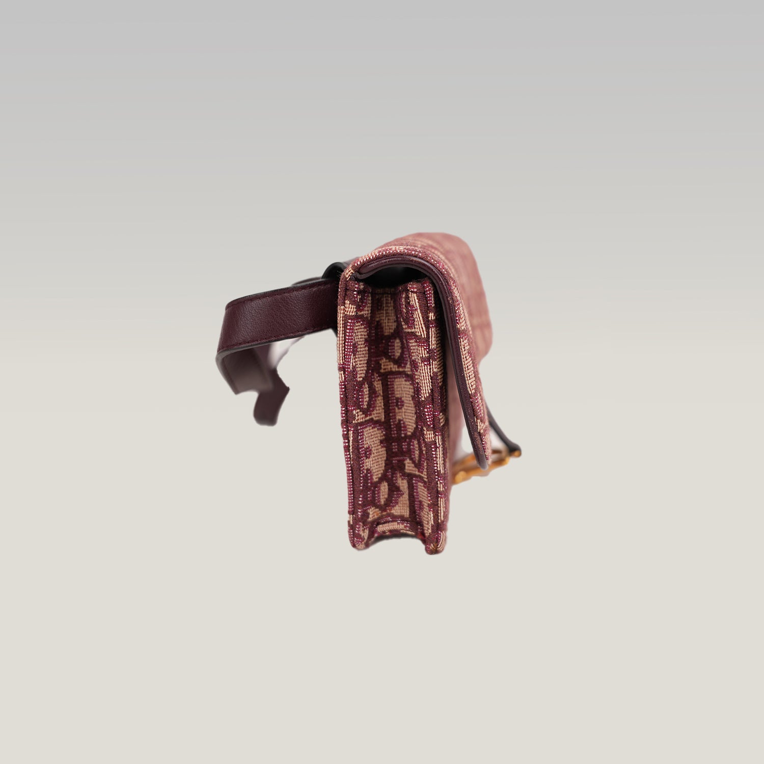 Dior Saddle Pochette Rettangolare in Canvas Oblique Rosso con Charm D Dorato
