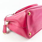 Prada Galleria Borsa a Mano in Pelle Saffiano Fucsia con Tracolla