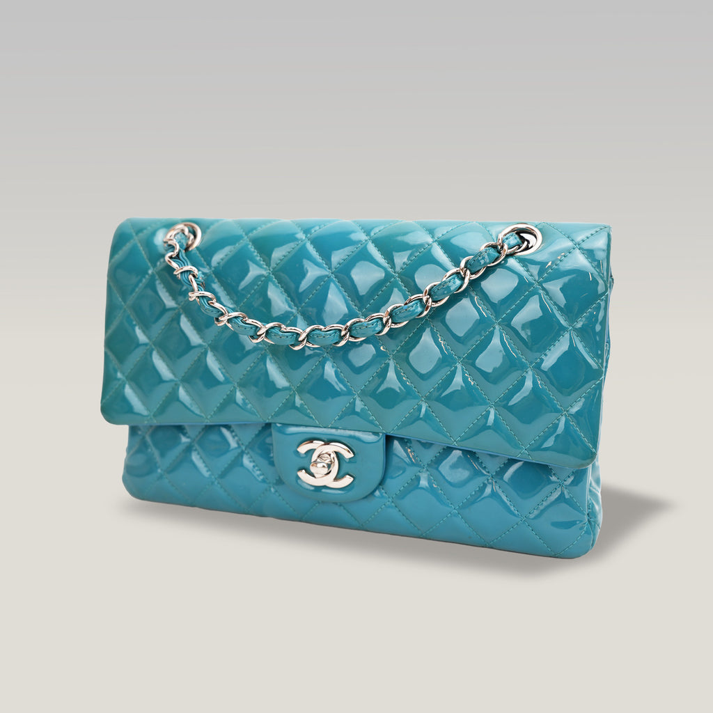 Chanel Classic Flap blu trapuntata con motivo a rombi