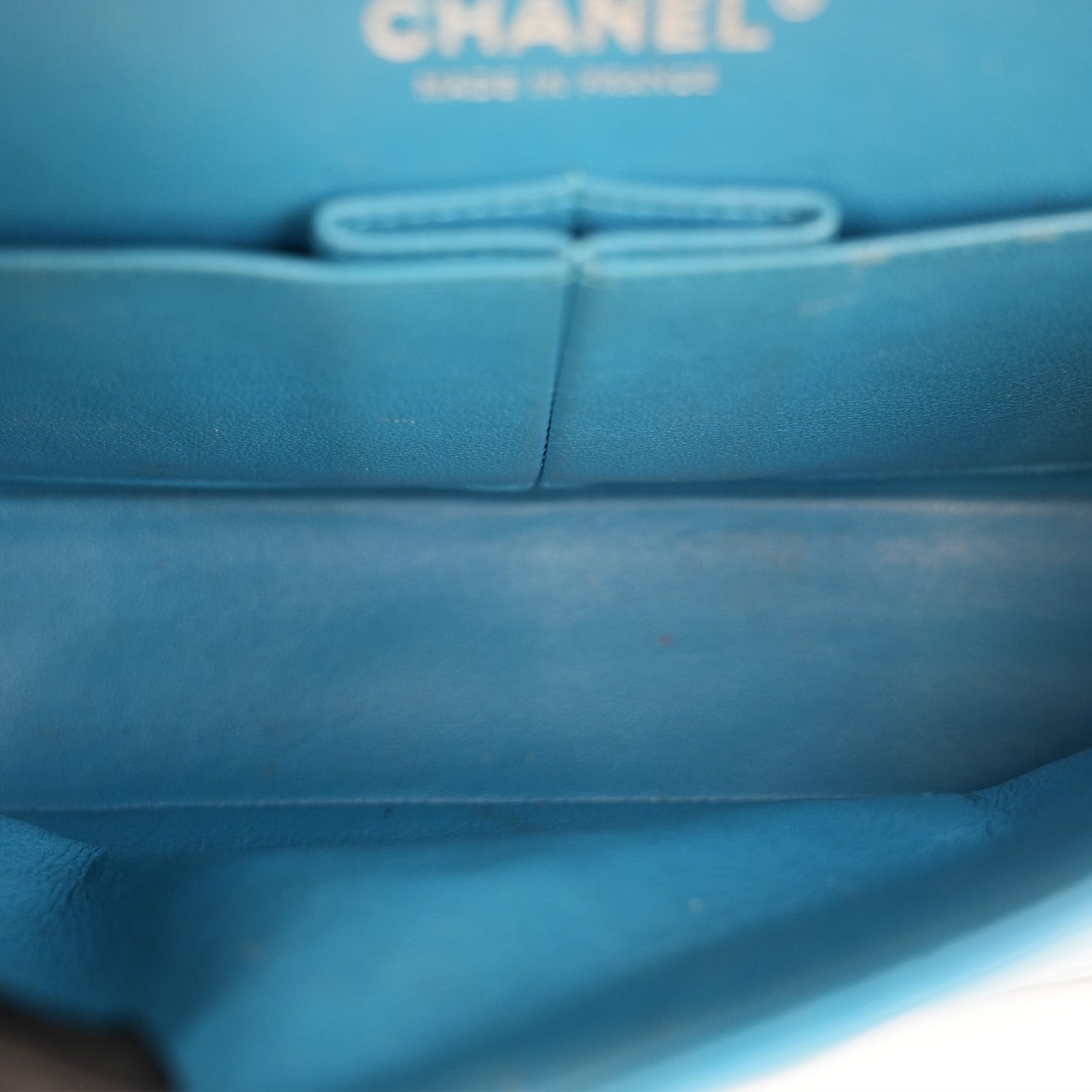Chanel Classic Flap blu trapuntata con motivo a rombi