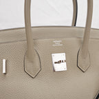 Hermès Birkin 35 in Trench-colored leather 