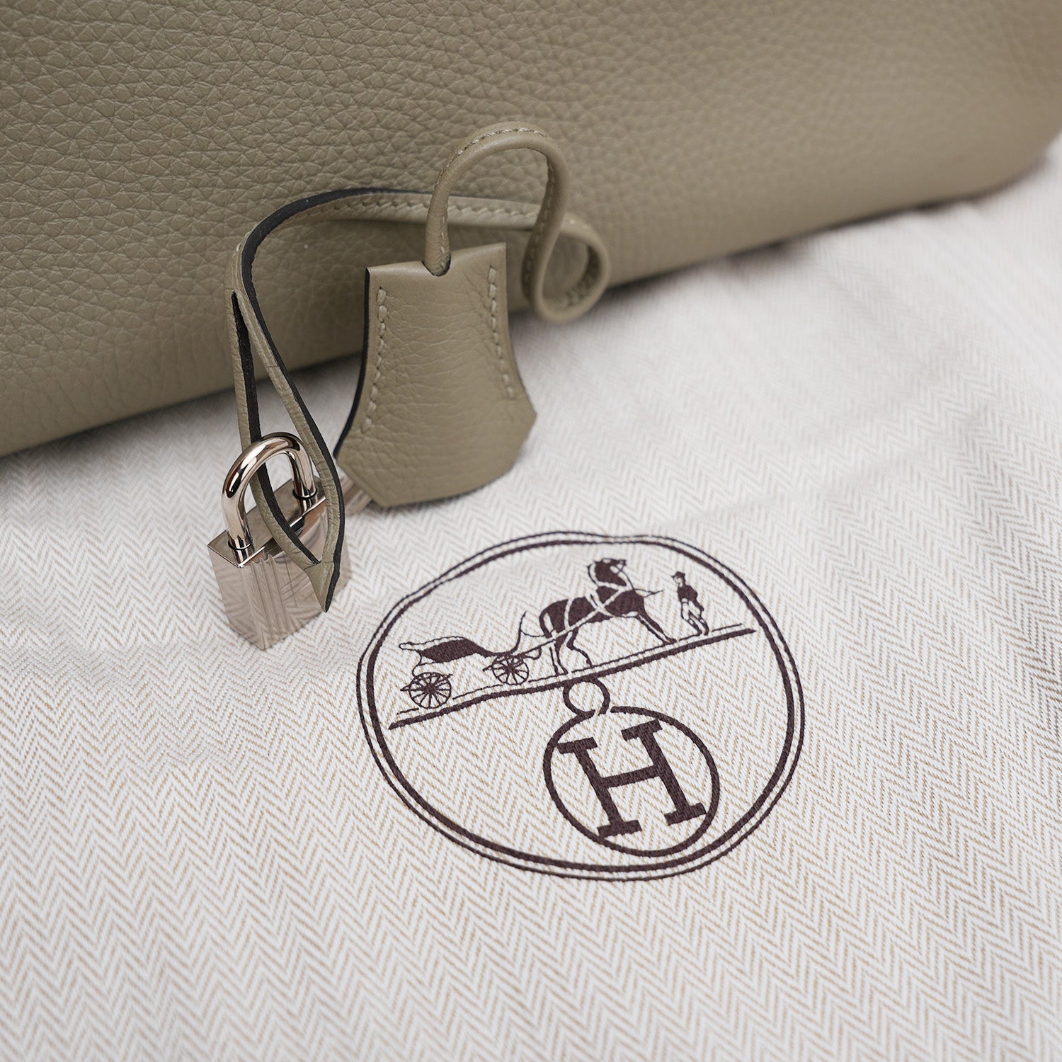 Hermès Birkin 35 in Trench-colored leather 