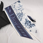 Dior Twilly in Seta Fantasia Floreale Blu