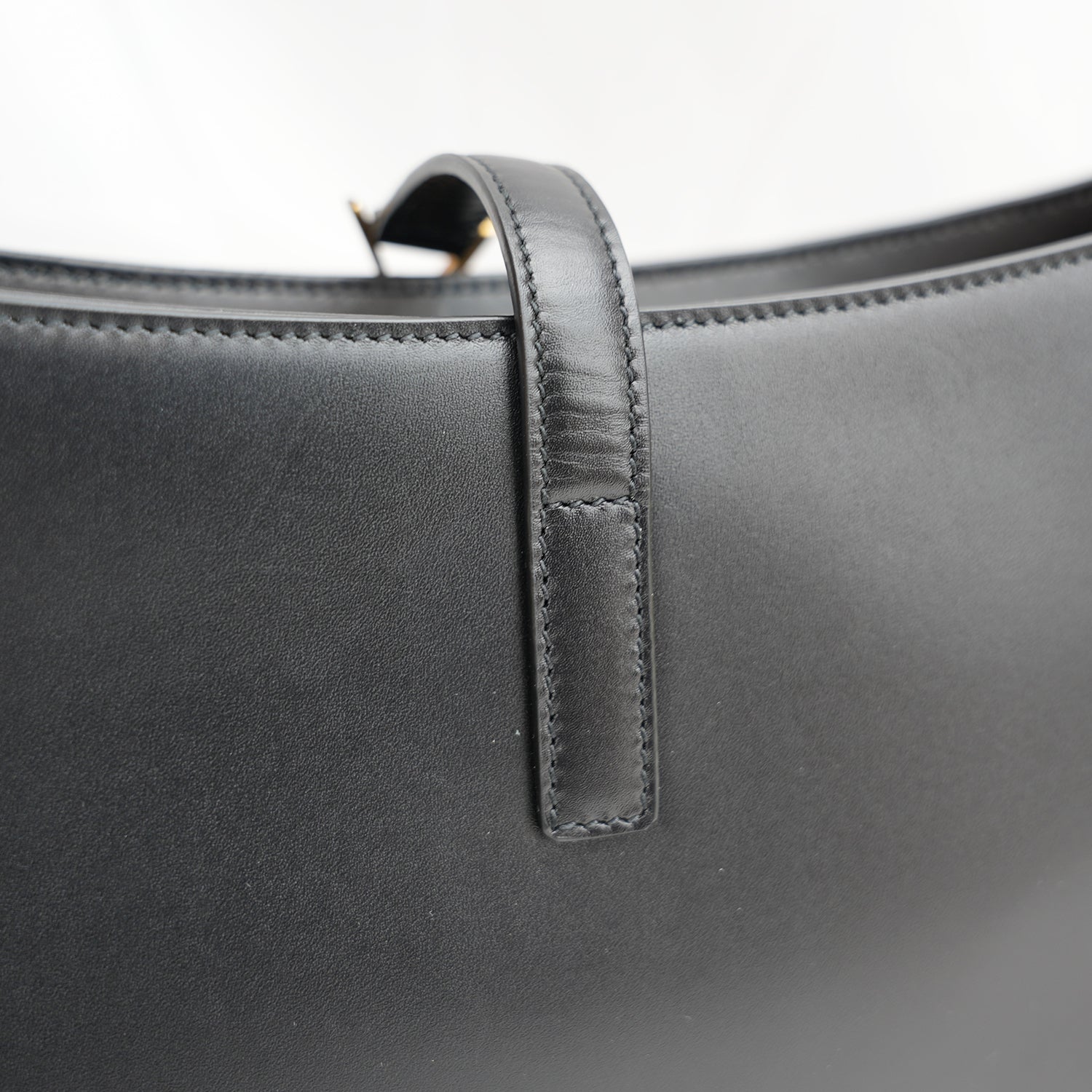 Saint Laurent Le 5 à 7 borsa a spalla nera in pelle liscia con logo YSL dorato