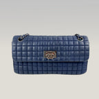 Chanel Bubble Flap Bag in Pelle di Vitello Blu Iridescente Trapuntata