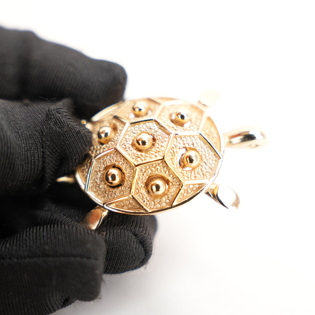 Dior Spilla Tartaruga in Lega Metallica Dorata – Broche Gioiello Vintage