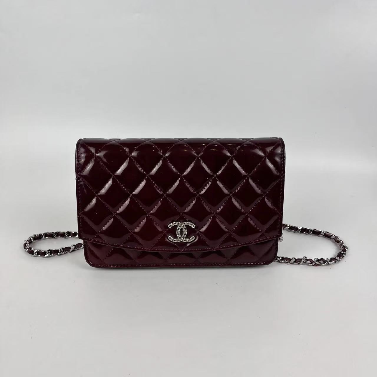Chanel Wallet on Chain WOC Bordeaux