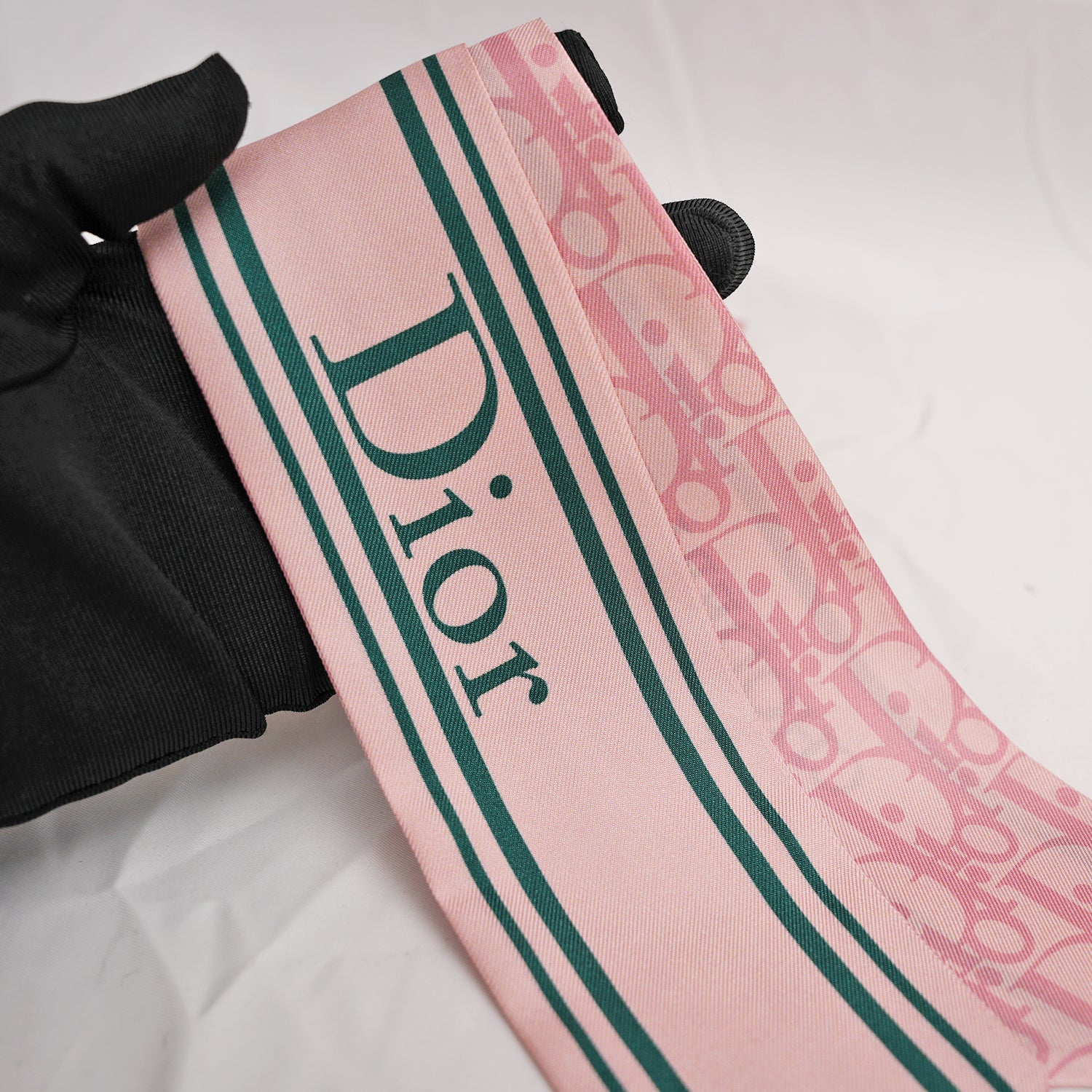 Dior Twilly in Seta Rosa con Logo Dior
