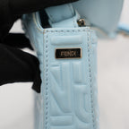 Fendi borsa a spalla in pelle azzurro cielo con logo FF in rilievo