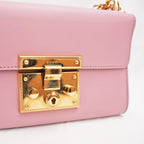 Gucci Padlock shoulder bag in pelle rosa con catena dorata