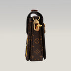 Louis Vuitton Metis Pochette Monogram Limited Edition con Patch Multicolor