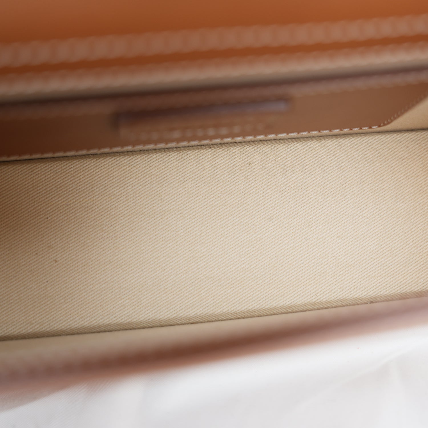 Jacquemus Le Bambino Borsa a Mano in Pelle Marrone con Logo Oro