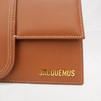 Jacquemus Le Bambino Borsa a Mano in Pelle Marrone con Logo Oro