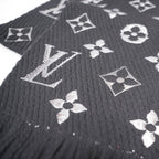 Louis Vuitton Sciarpa Mania Shine Nera e Argento in Lana e Seta con Motivo Monogram