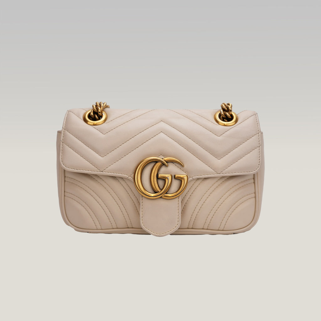 Gucci GG Marmont model 22 White 
