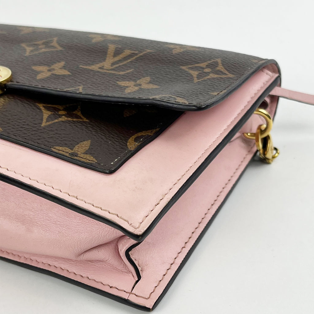 Louis Vuitton Borsa a Catena Piccola Monogram con Dettaglio Fiore Rosa