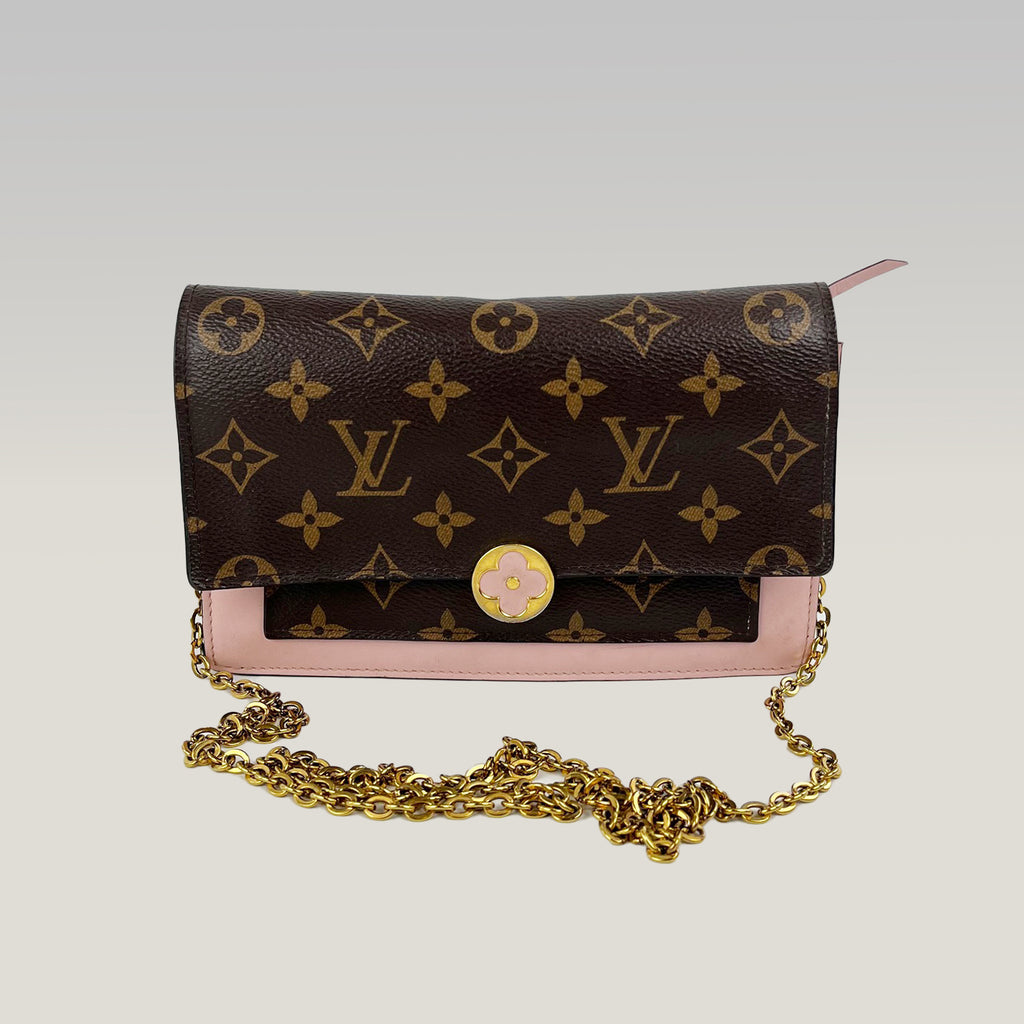 Louis Vuitton Borsa a Catena Piccola Monogram con Dettaglio Fiore Rosa