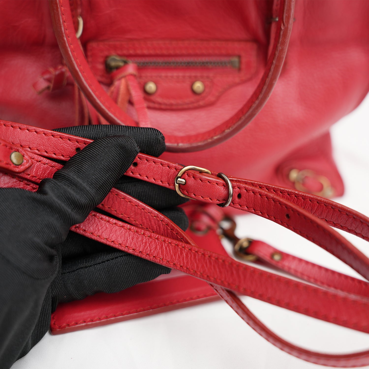 Balenciaga Borsa City in Pelle Rossa con Borchie Argento