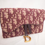 Dior Saddle Pochette Rettangolare in Canvas Oblique Rosso con Charm D Dorato