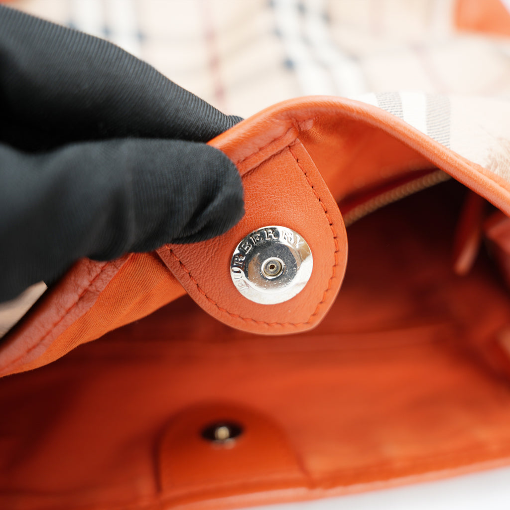 Burberry Borsa a Spalla Nova Check Beige con Dettagli Arancioni in Pelle