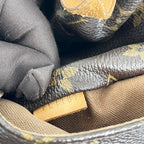 Louis Vuitton Totally MM Monogram Canvas Tote Capiente con Tasche Laterali