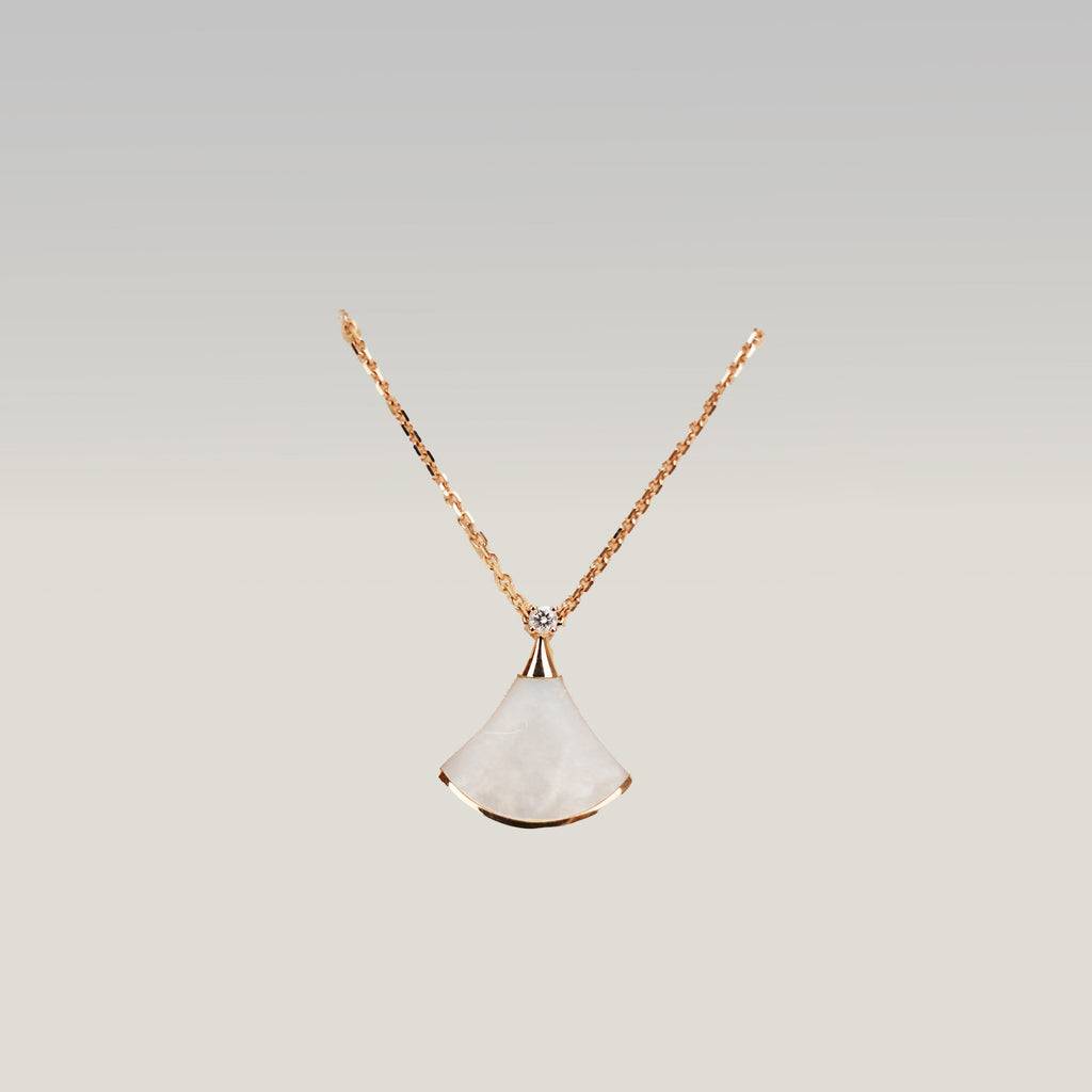 BVLGARI Collana ventaglio oro 18K madreperla – full set