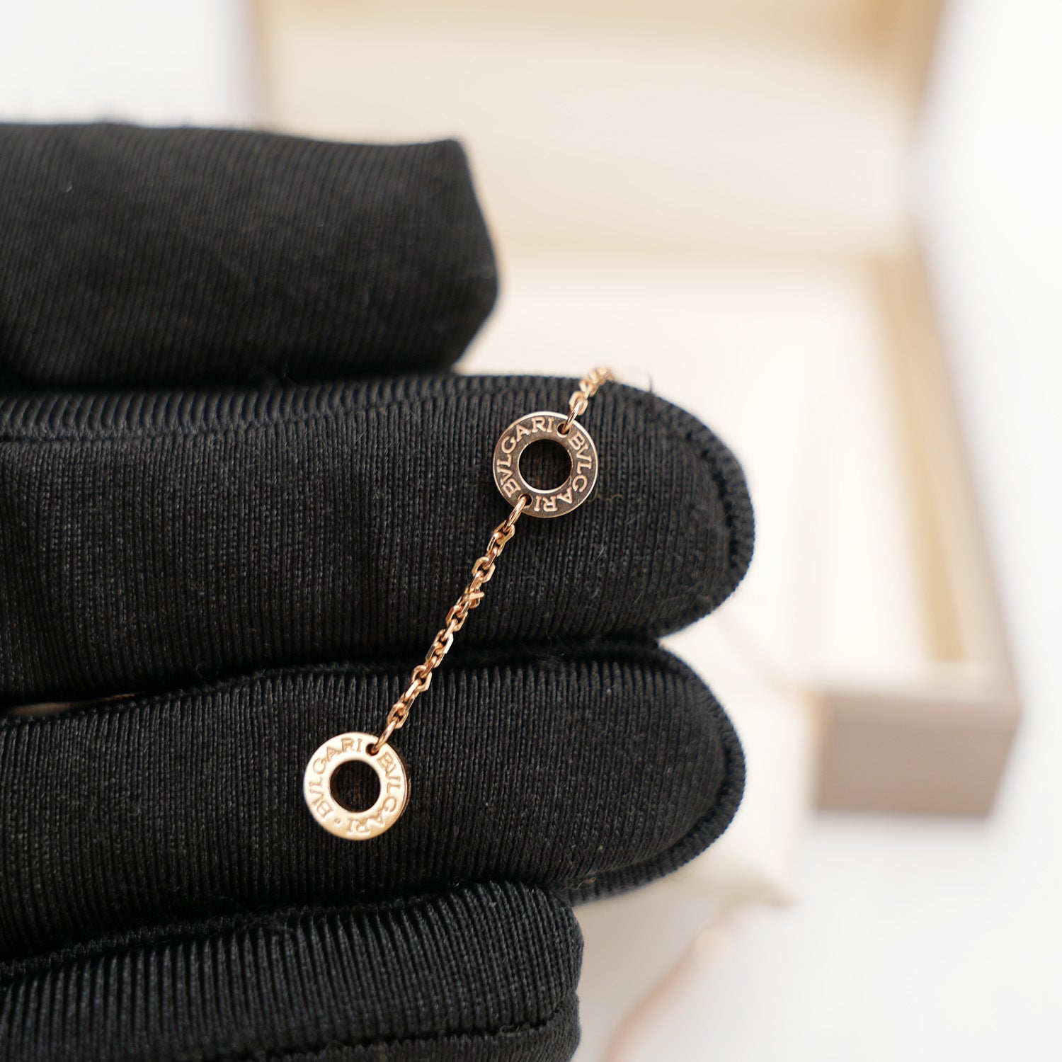 BVLGARI Collana ventaglio oro 18K madreperla – full set