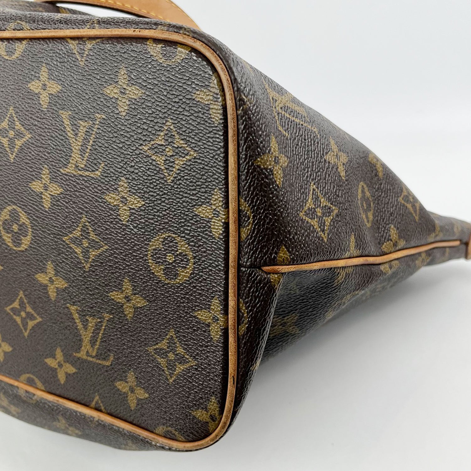 Louis Vuitton Palermo PM Monogram Canvas con Manici in Pelle