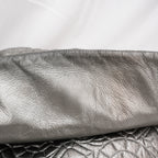 Chanel borsa vintage in pelle trapuntata argento con logo CC