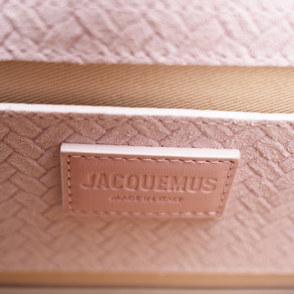 Jacquemus Le Grand Bambino Rosa in Pelle Goffrata Effetto Coccodrillo con Tracolla