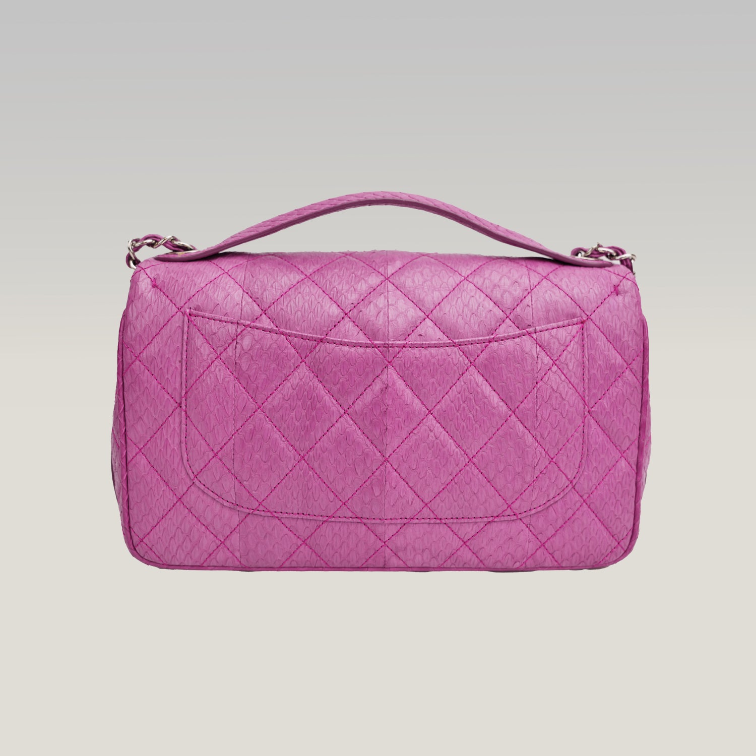CHANEL Classic Flap Easy Carry Media in Pitone Viola Matelassé