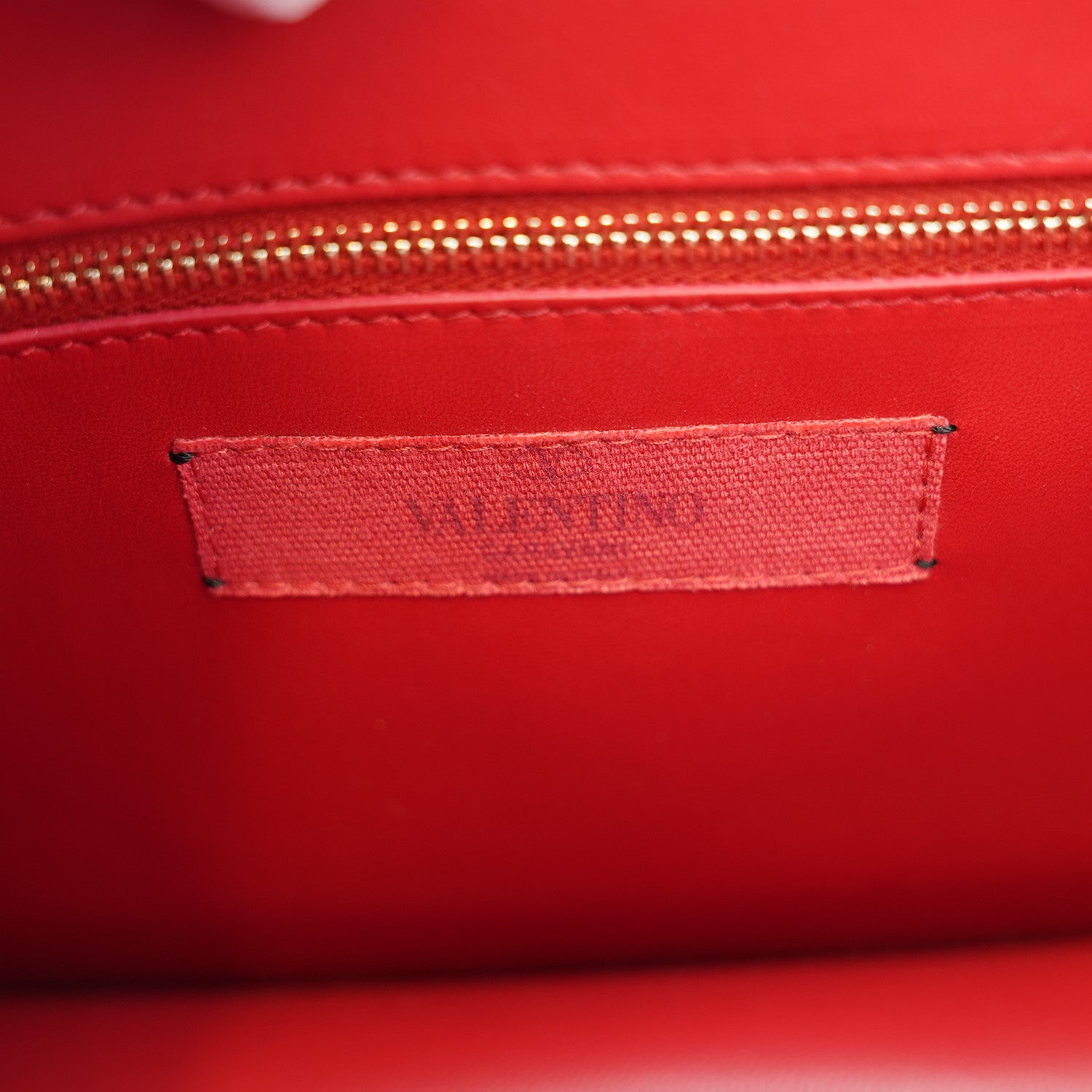 Valentino Rockstud – borsa a spalla rossa in pelle con borchie