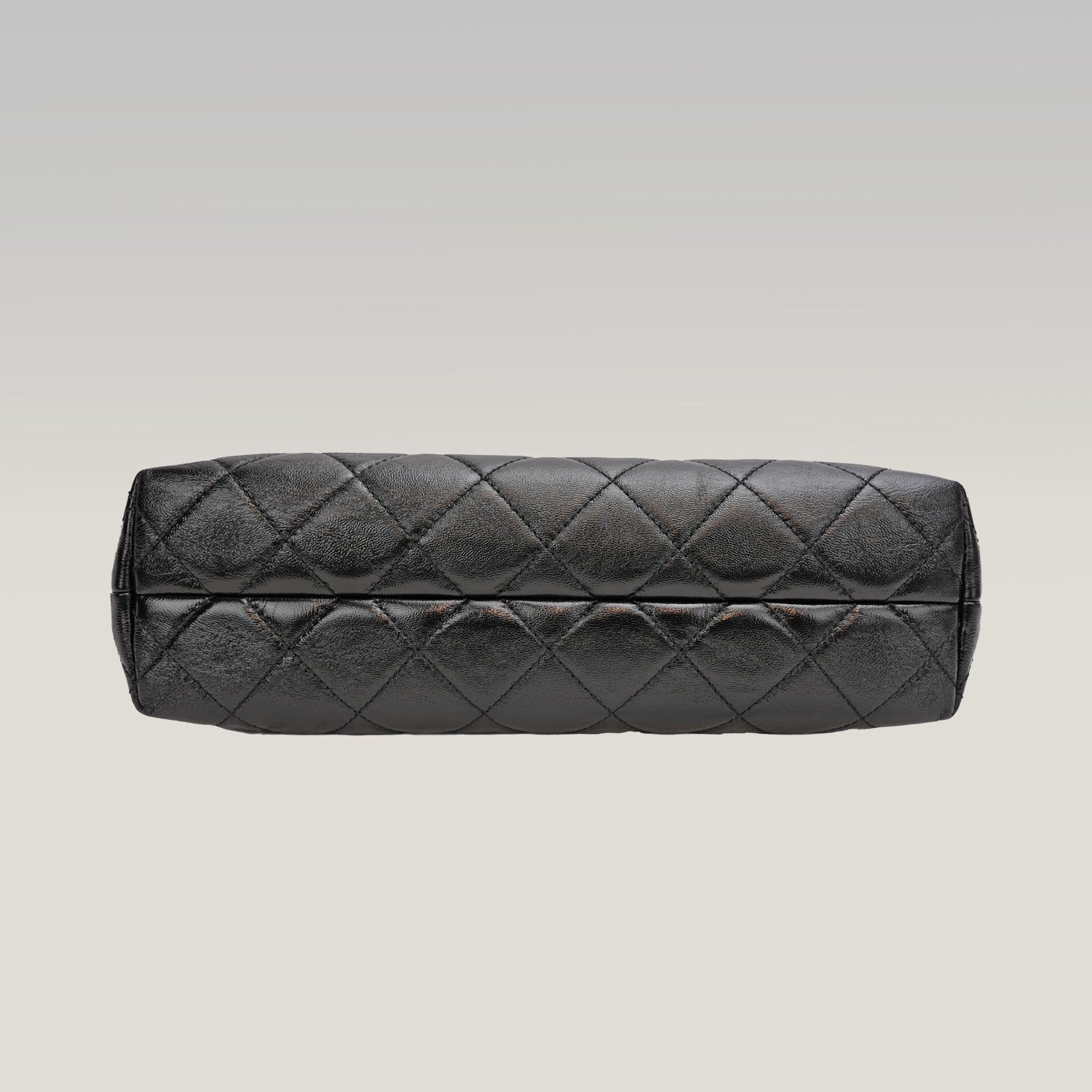 Chanel 24P Shiny Lambskin Quilted CC Hobo Black Borsa