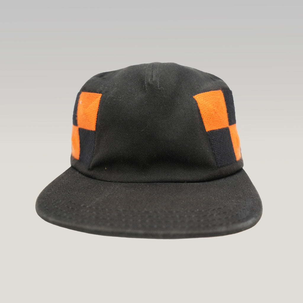 Off-White Cappello Baseball Nero con Motivo Geometrico Arancione
