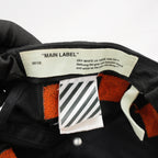 Off-White Cappello Baseball Nero con Motivo Geometrico Arancione