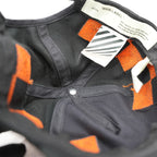 Off-White Cappello Baseball Nero con Motivo Geometrico Arancione