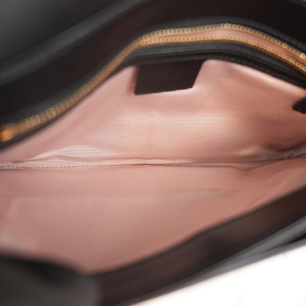 Gucci Arli Borsa a Tracolla in Pelle Nera con Logo Doppia G Dorato